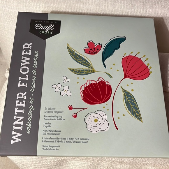 Craft Crush Winter Flower Embroidery kit NIB - Picture 1 of 2